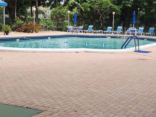 3850 Washington St 314, Hollywood FL 33021