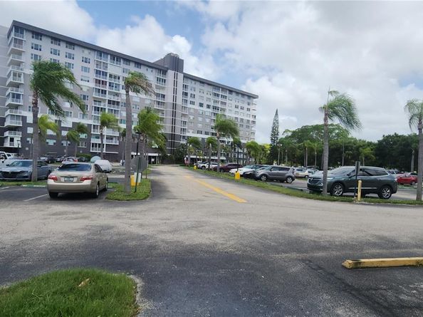 3850 Washington St 314, Hollywood FL 33021