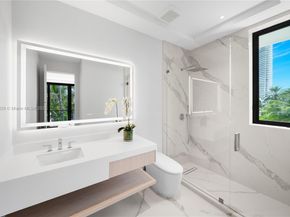 262 189th Ter, Sunny Isles Beach FL 33160