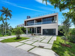 262 189th Ter, Sunny Isles Beach FL 33160