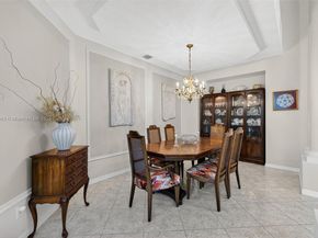 4123 W Lake Estates Dr, Davie FL 33328