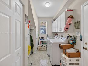 4123 W Lake Estates Dr, Davie FL 33328