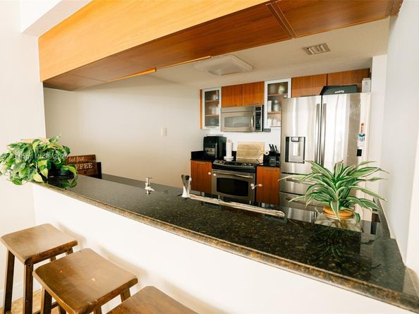 1800 N Bayshore Dr 1412, Miami FL 33132