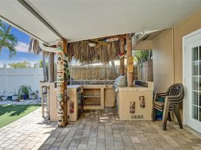 948 SE 10th Ct, Pompano Beach FL 33060