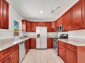 2461 SW 16th Ct, Fort Lauderdale FL 33312