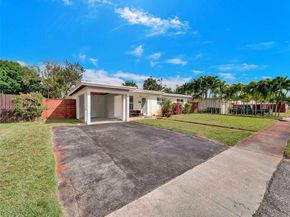 2461 SW 16th Ct, Fort Lauderdale FL 33312