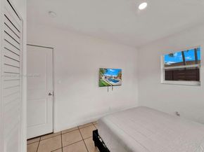 2461 SW 16th Ct, Fort Lauderdale FL 33312