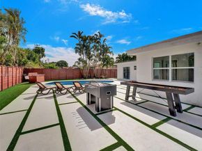 2461 SW 16th Ct, Fort Lauderdale FL 33312
