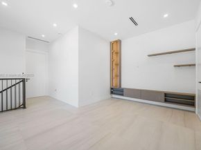 1222 NE 13th ave, Fort Lauderdale FL 33304