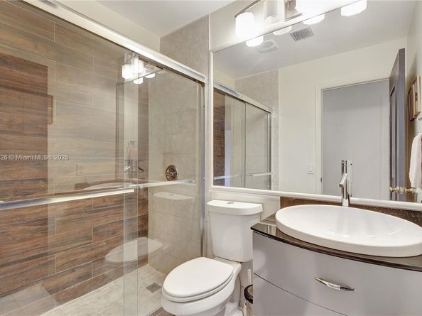 1951 NW 35th Ter, Coconut Creek FL 33066