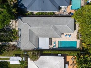 711 NE 72nd Ter, Miami FL 33138
