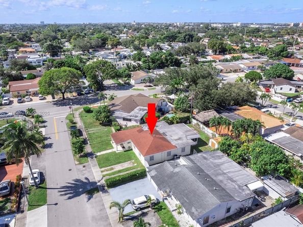 7231 SW 6th St, Miami FL 33144
