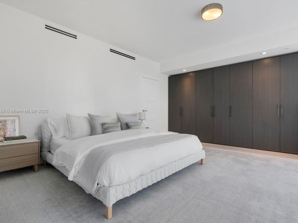 1 Collins Ave 605, Miami Beach FL 33139