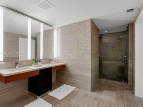 1 Collins Ave 605, Miami Beach FL 33139