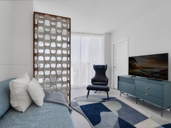 1 Collins Ave 605, Miami Beach FL 33139