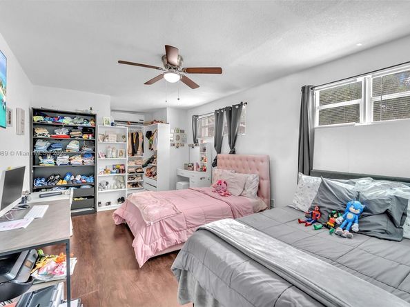 17501 NW 12th Ave, Miami Gardens FL 33169