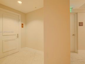 1000 S Pointe Dr 1406, Miami Beach FL 33139