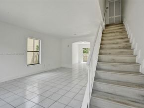 2306 NW 52nd Ave 2306, Lauderhill FL 33313