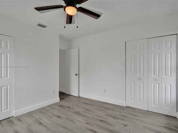 2306 NW 52nd Ave 2306, Lauderhill FL 33313