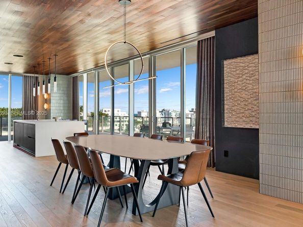 800 S Pointe Dr 801, Miami Beach FL 33139