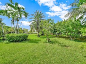 9340 SW 174th St, Palmetto Bay FL 33157