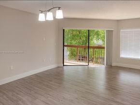 13250 SW 88th Ter 407, Miami FL 33186