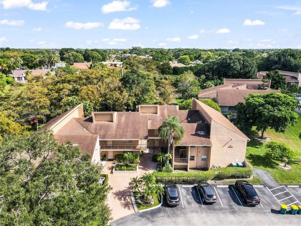 7582 NW 86th Ter 103, Tamarac FL 33321