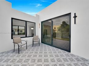 1370 SW 5th St, Miami FL 33135