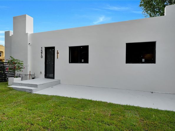 1370 SW 5th St, Miami FL 33135