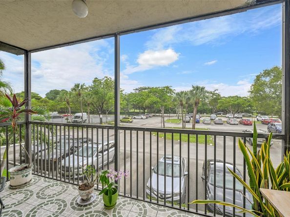 5570 NW 44th St 215A, Lauderhill FL 33319