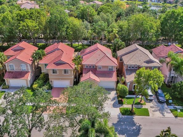 15141 SW 46th St, Miramar FL 33027