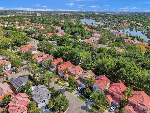 15141 SW 46th St, Miramar FL 33027
