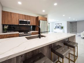 2308 SE 18 St, Fort Lauderdale FL 33316