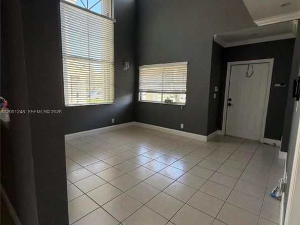 11362 NW 34th Pl, Sunrise FL 33323