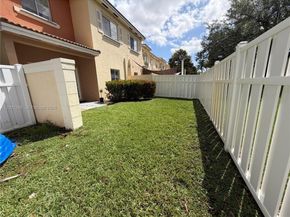 11362 NW 34th Pl, Sunrise FL 33323
