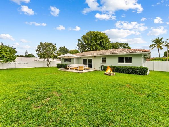 1180 SW 17th St, Boca Raton FL 33486