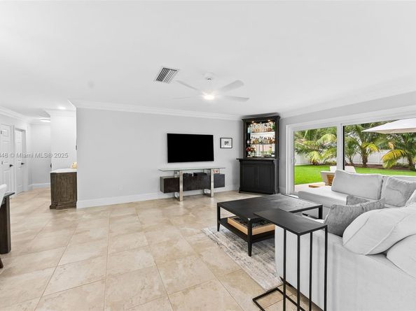1180 SW 17th St, Boca Raton FL 33486