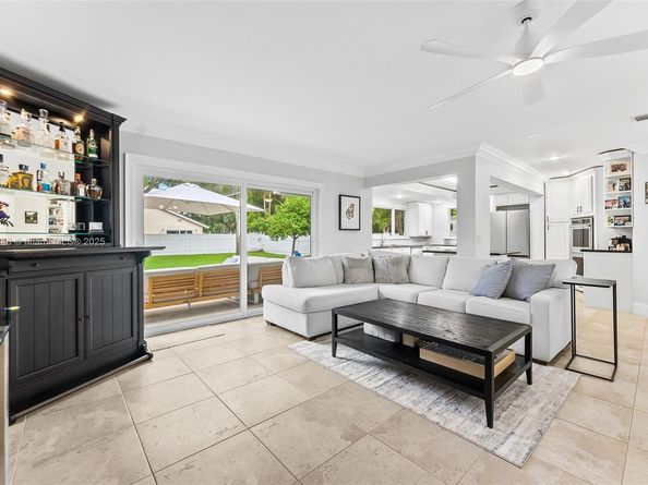 1180 SW 17th St, Boca Raton FL 33486