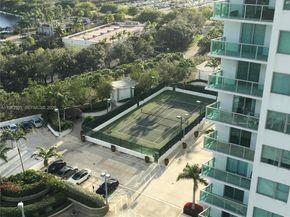 2641 N Flamingo Rd 1701N, Sunrise FL 33323