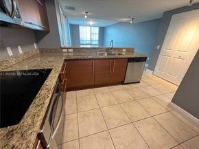 2641 N Flamingo Rd 1701N, Sunrise FL 33323