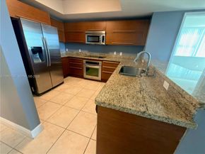 2641 N Flamingo Rd 1701N, Sunrise FL 33323