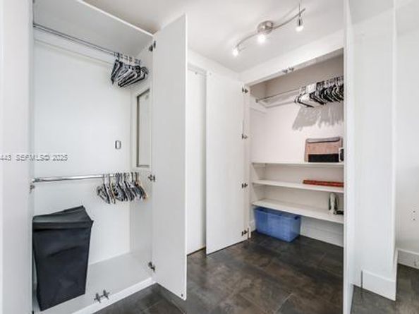 92 SW 3rd St 5108, Miami FL 33130