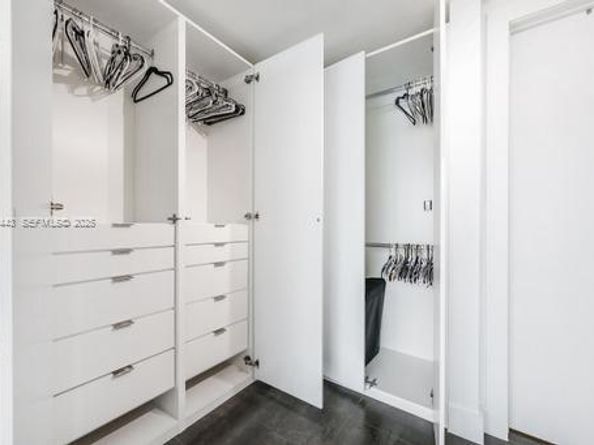 92 SW 3rd St 5108, Miami FL 33130