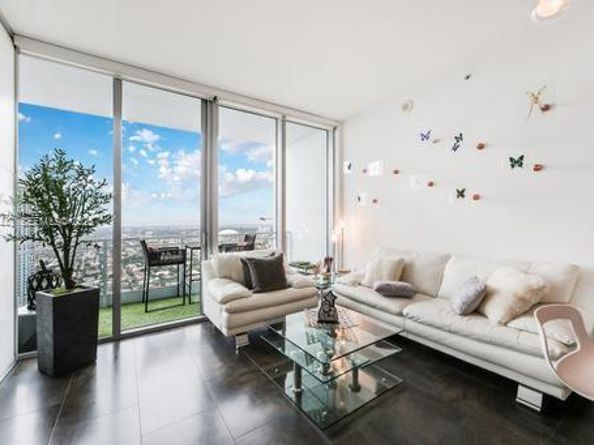 92 SW 3rd St 5108, Miami FL 33130