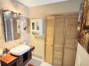 3800 S Ocean Dr 818, Hollywood FL 33019