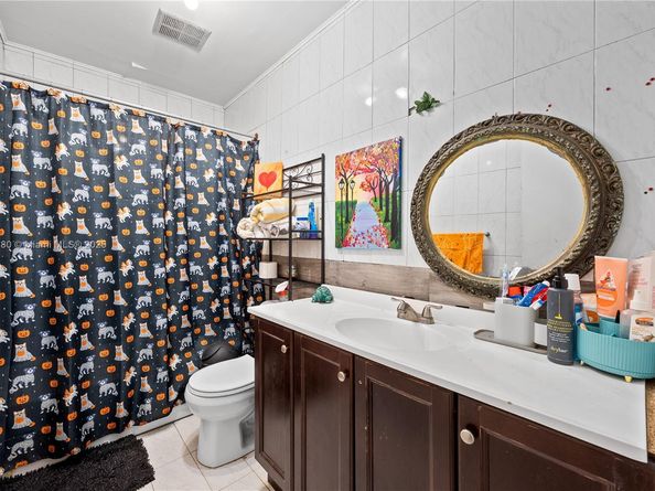 16050 NE 8th Ct, North Miami Beach FL 33162