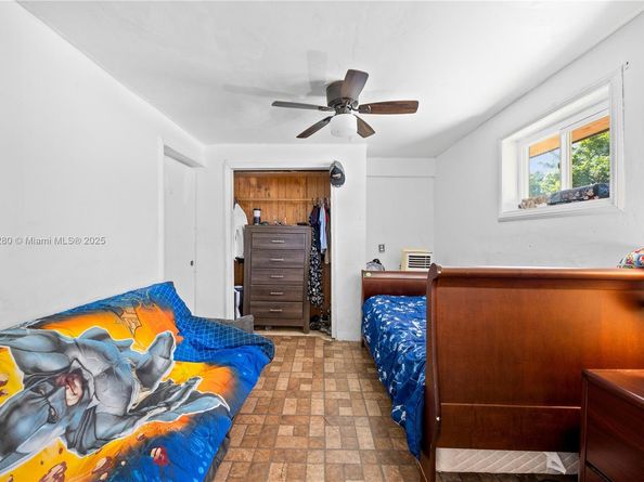 16050 NE 8th Ct, North Miami Beach FL 33162