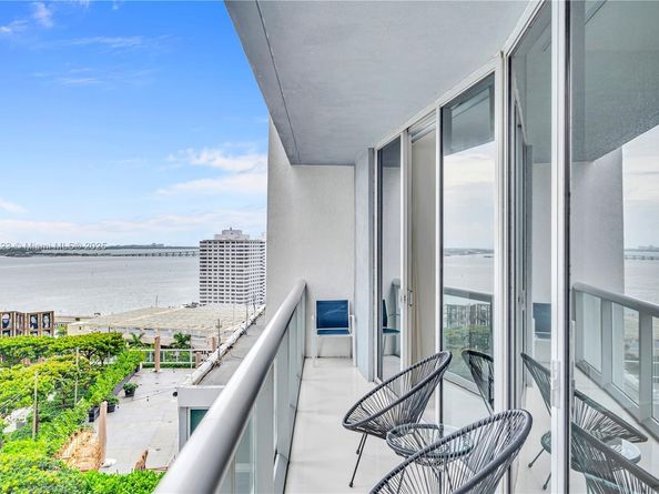 485 Brickell Ave 1711, Miami FL 33131