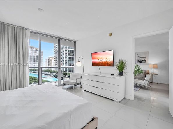 485 Brickell Ave 1711, Miami FL 33131