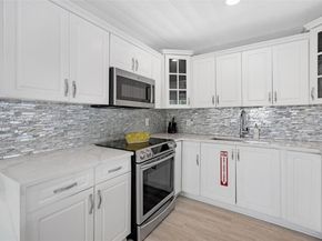 1123 N 18th Ave N, Lake Worth FL 33460